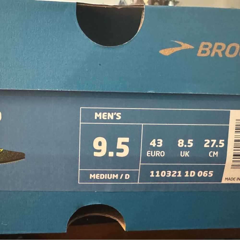 Brooks Men’s Mach 19 Track Shoes